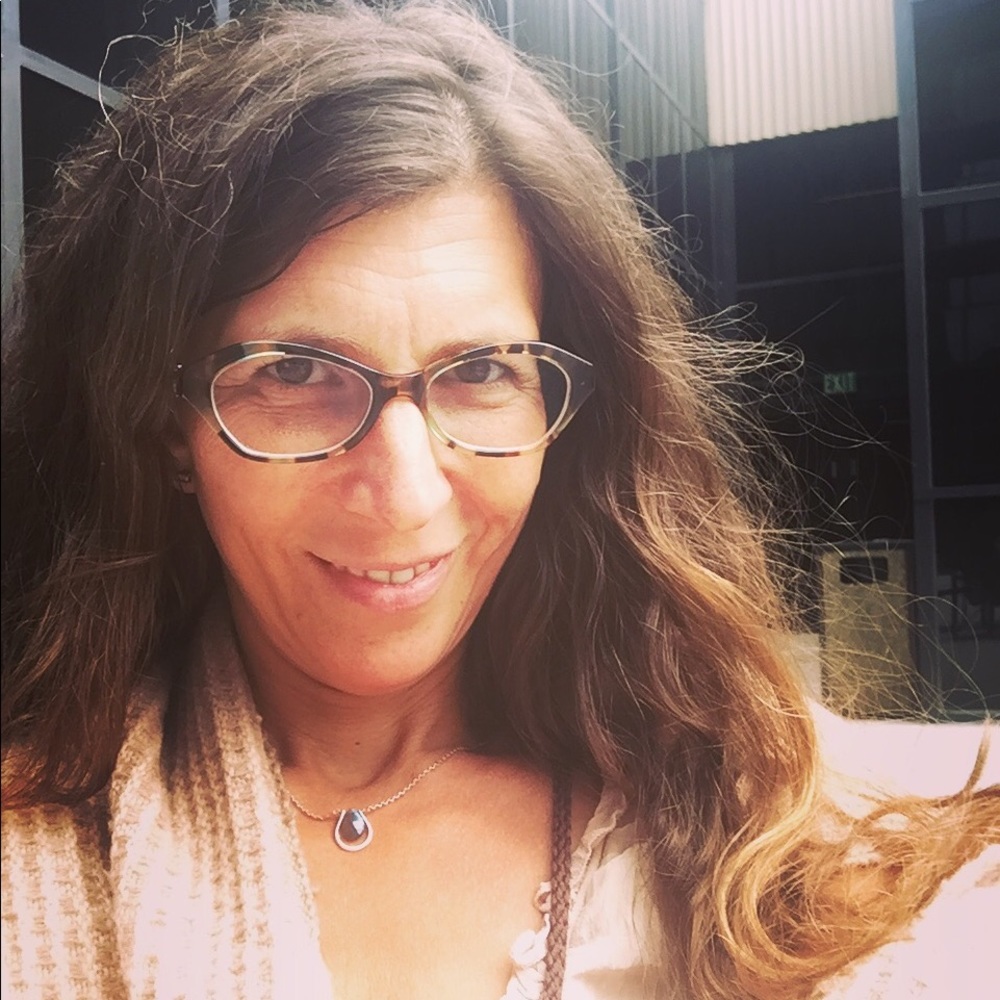 Meet your Posher, Sara.